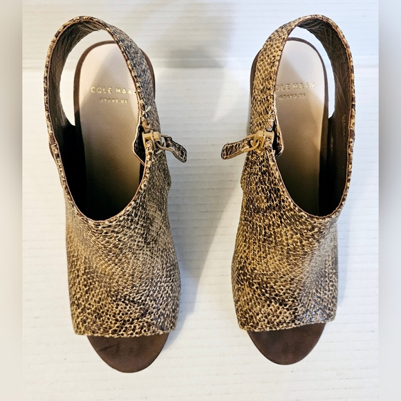 Cole Haan Ripley Sandstone Snake print Wedge Sandal - Picture 6 of 12